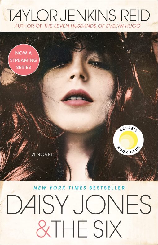 Daisy Jones & The Six: A Novel Paperback