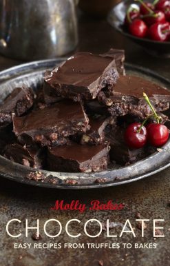 Chocolate: Easy Recipes from Truffles to Bakes