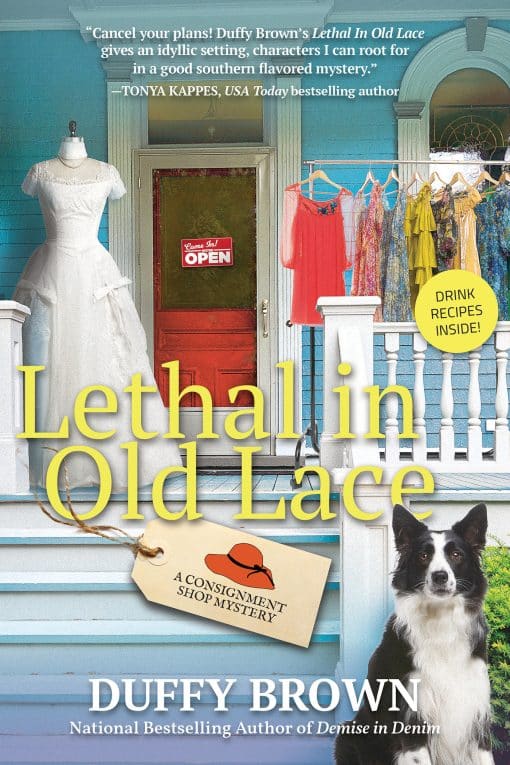 Lethal in Old Lace: A Consignment Shop Mystery